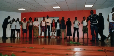 Fin de la soire: Prsentation 

        des danseurs et des modles